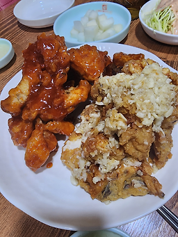 캐비아치킨 황성점 사진 6