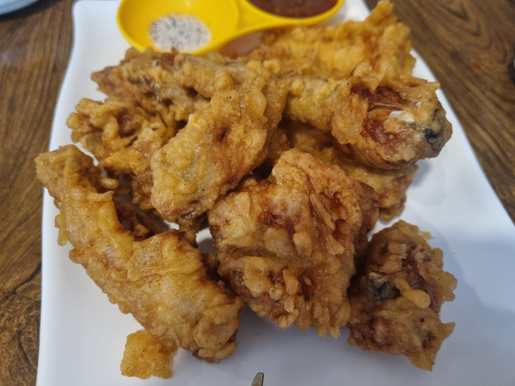 옛날통닭앤탕 연산점 사진 2