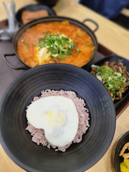 밥장인 여수엑스포점 대표 사진