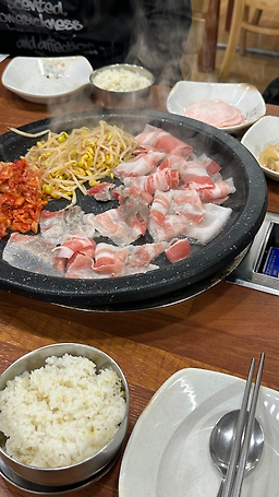 윤가네 대표 사진