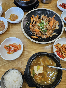 한끼식사 대표 사진