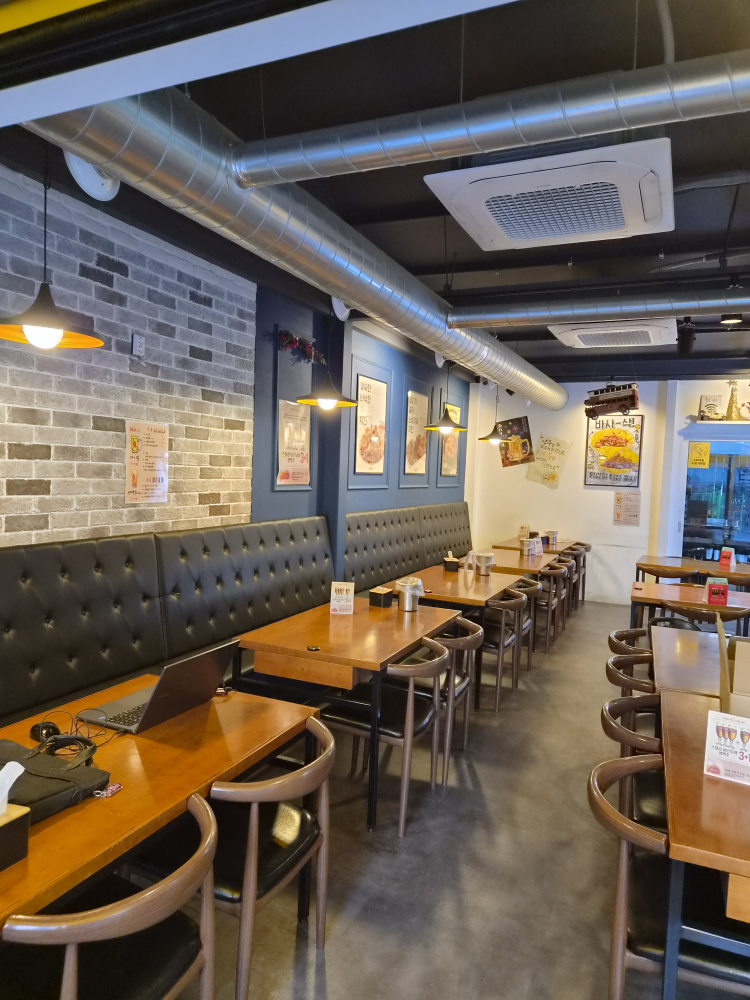 노랑통닭 부산시청점 대표 사진