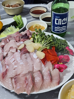 바다와향어 대표 사진