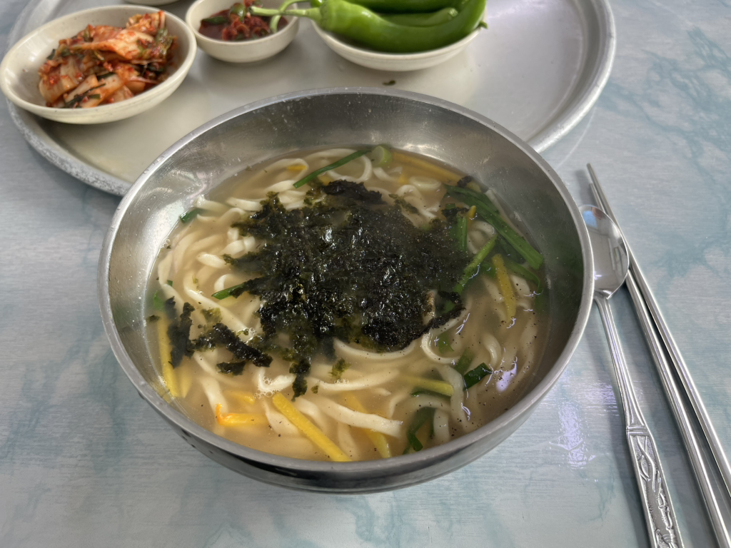놋전국수 사진 4