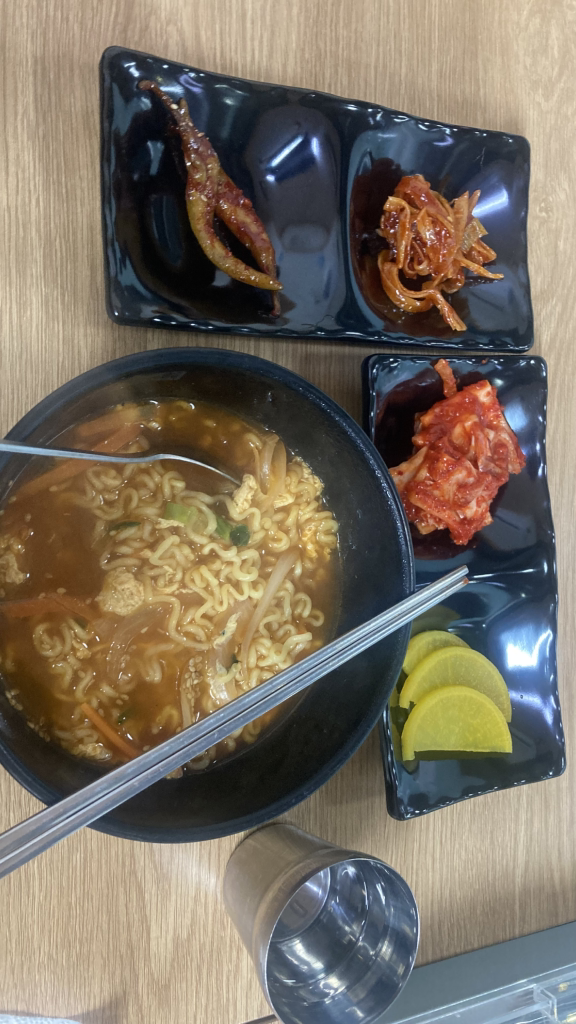 영김밥천국 대표 사진