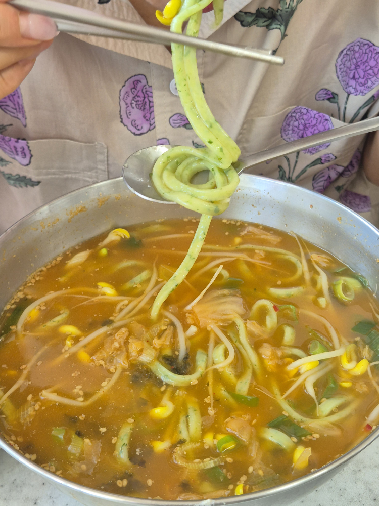손칼국수 대표 사진