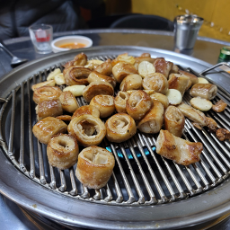 꿀돼지문현곱창 본점 사진 5