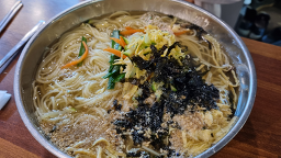 오월에국수 사진 4