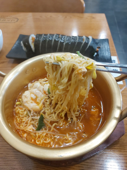 나드리김밥 고리점 대표 사진