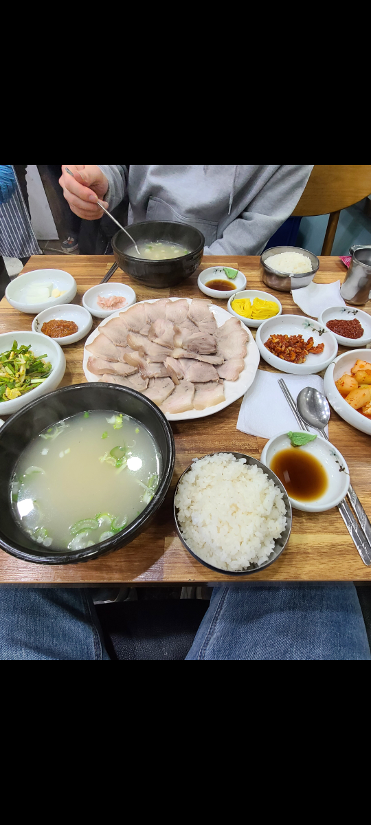 터줏집돼지국밥 대표 사진