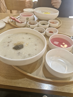 본죽&비빔밥cafe 전남강진점 대표 사진
