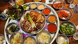 완미족발 부산개금점 사진 2