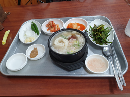 함안돼지국밥 사진 6
