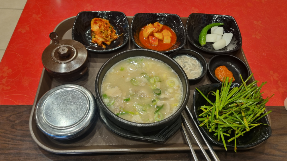 능포쌍둥이돼지국밥 대표 사진