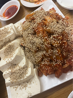 신안홍탁 대표 사진
