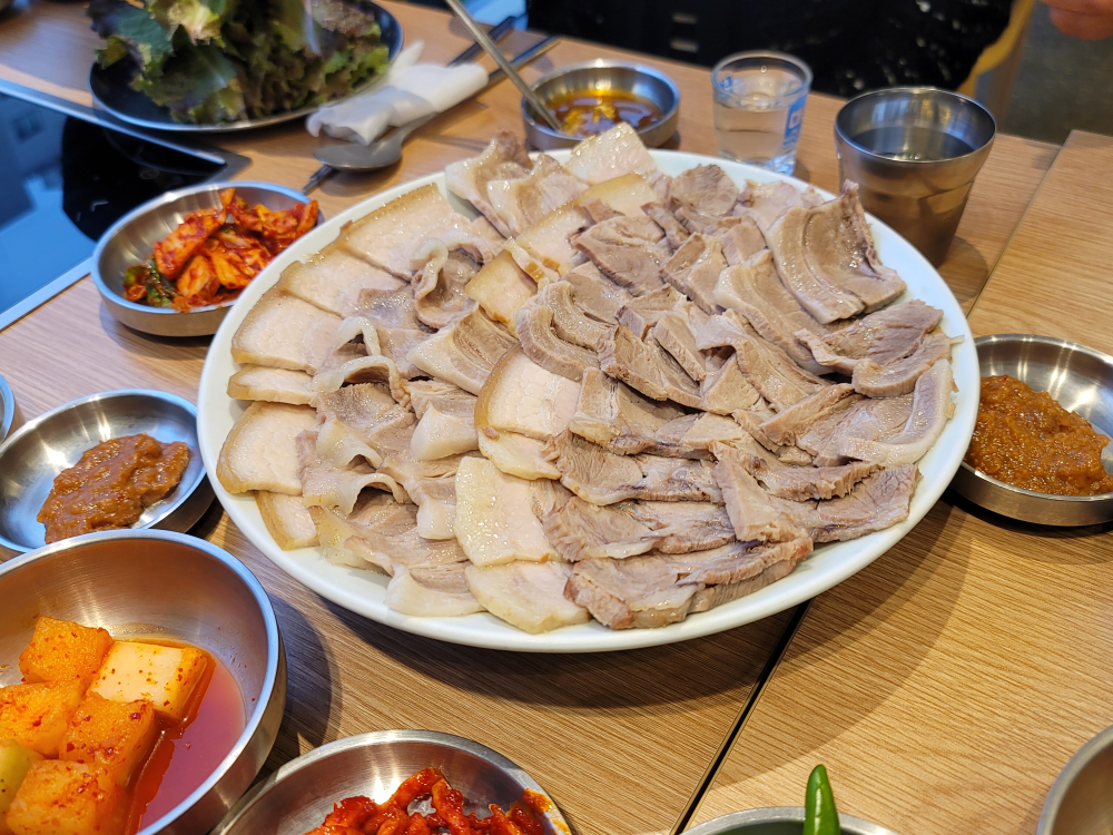 장수마을돼지국밥 사직점 사진 2
