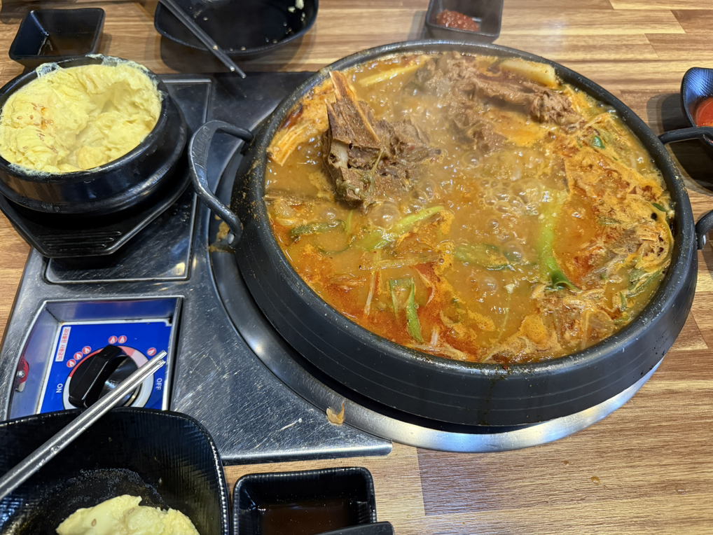 통뼈감자탕 신호점 사진 2
