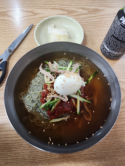 전통쑥밀면&족발&국밥 대표 사진