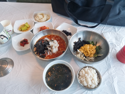 돌고래회집 사진 2
