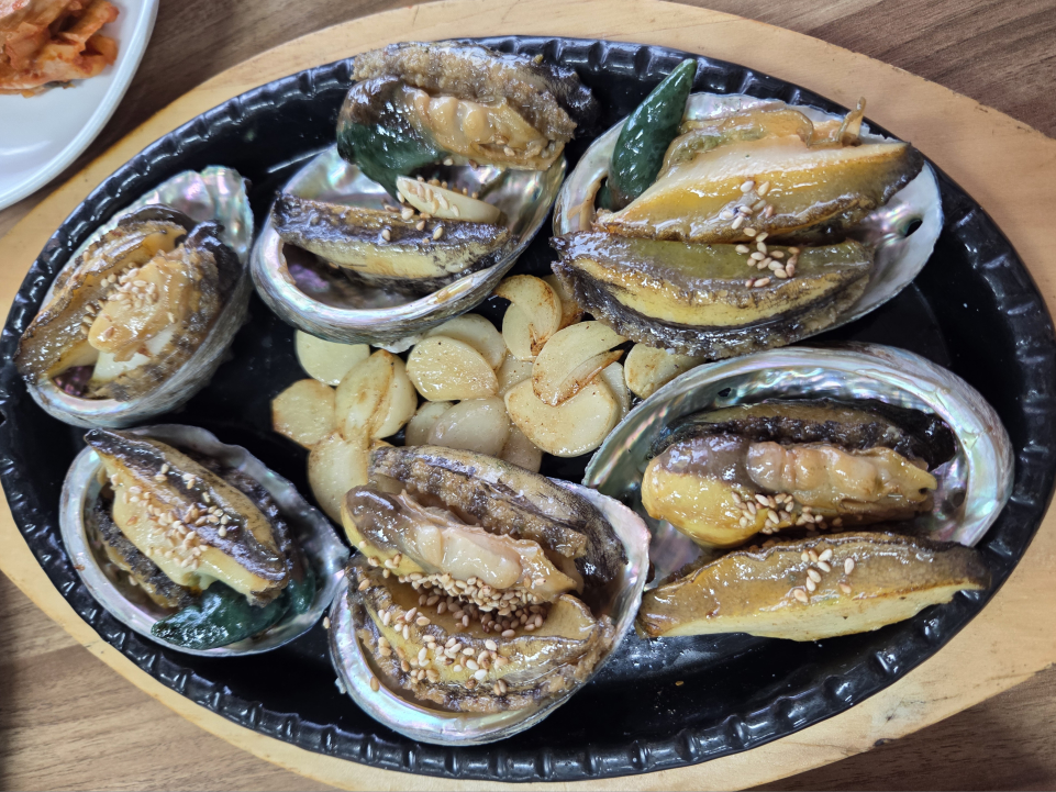 가온전복 사진 3