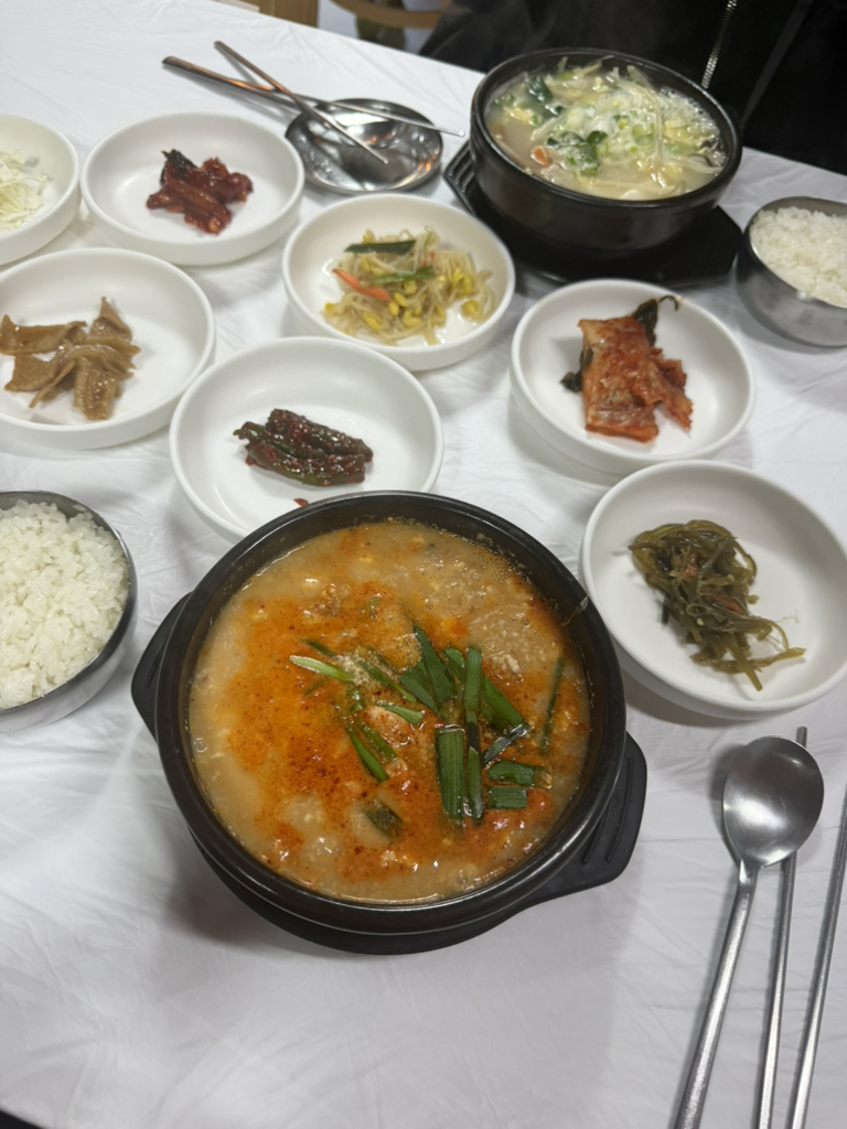 일출식당 사진 2
