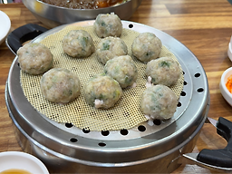 메밀고밀면 사진 3