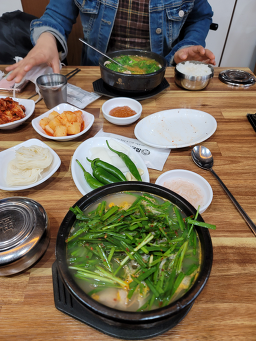 수복돼지국밥 명장동본점 사진 3