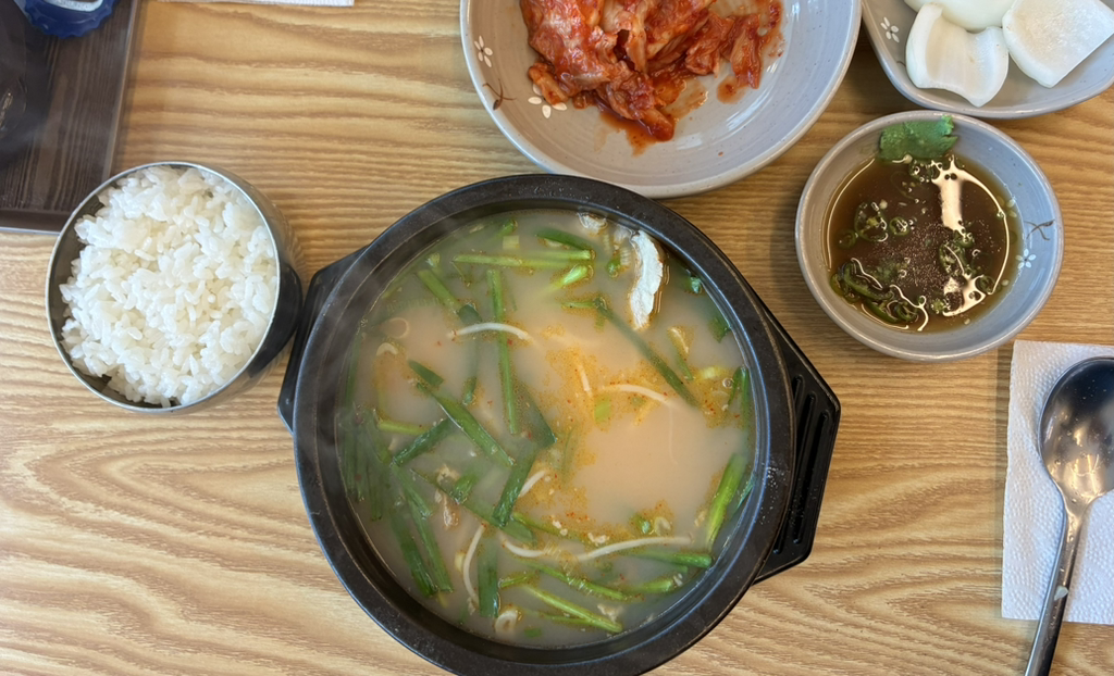 이가진돼지국밥 당리본점 사진 2