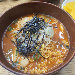 틈새라면 천호점 사진 5
