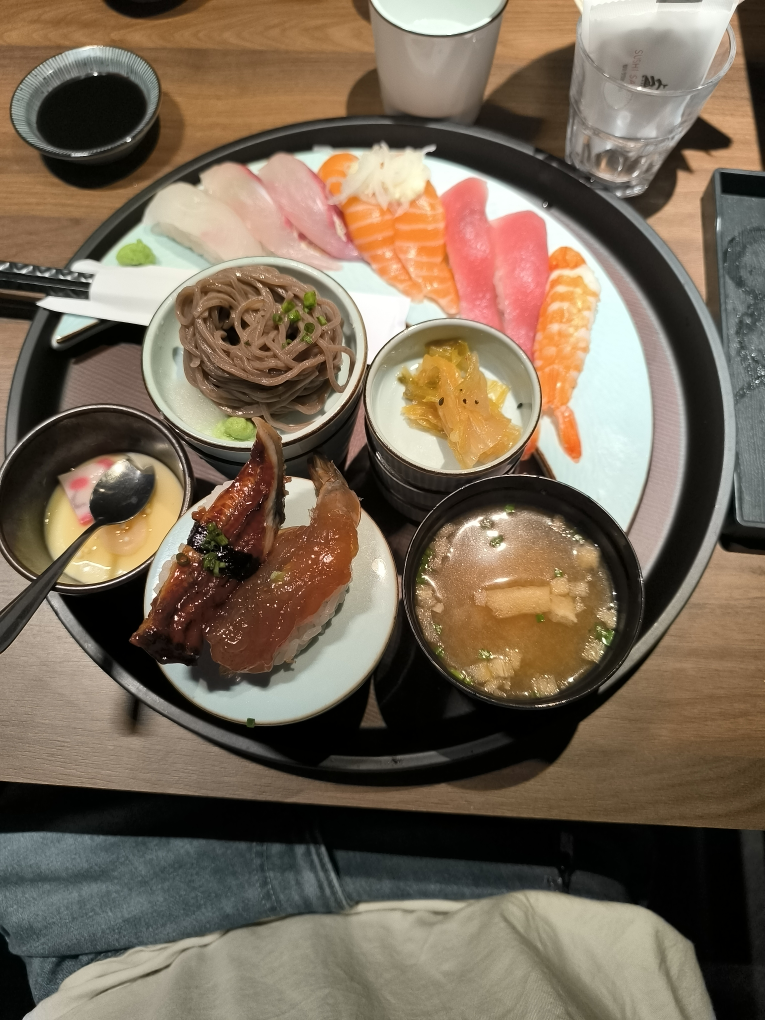 상무초밥 광안리점 대표 사진