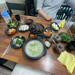 도현가마솥국밥 대표 사진