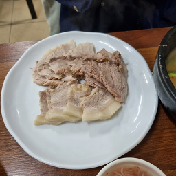 진미돼지국밥 사진 3
