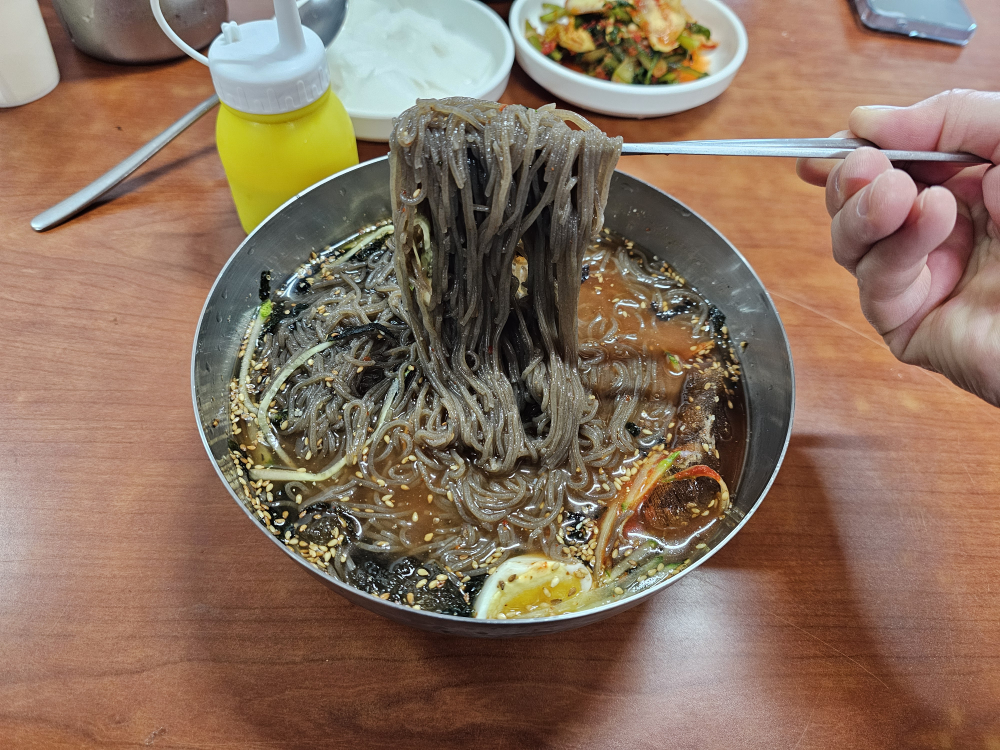 산호 막국수 사진 2