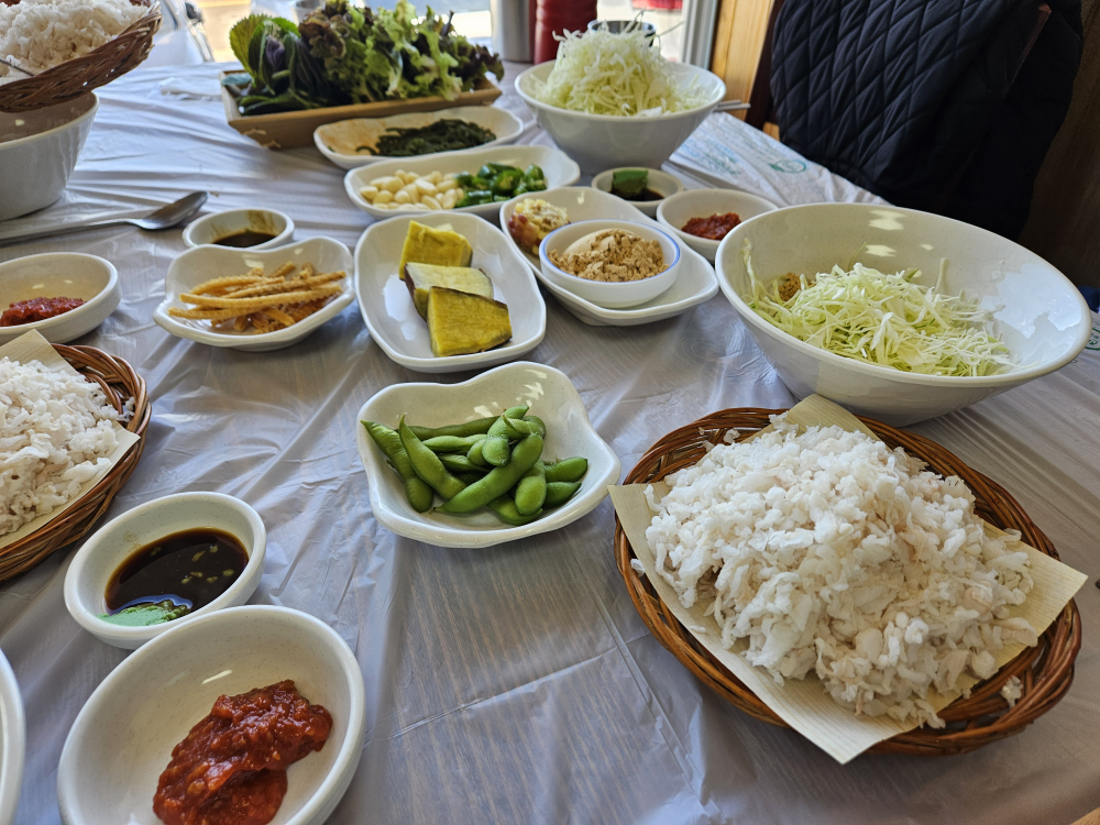 칠암무한정횟집 사진 3