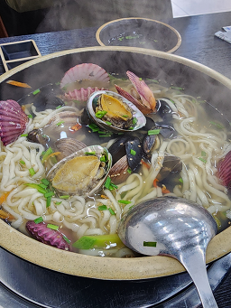 항아리해물칼국수 장승포본점 사진 4