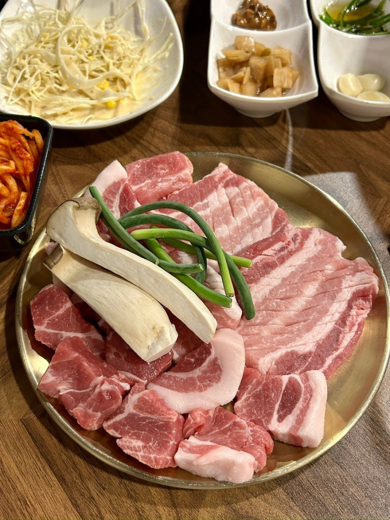 꼬목살 가야직영점 사진 4