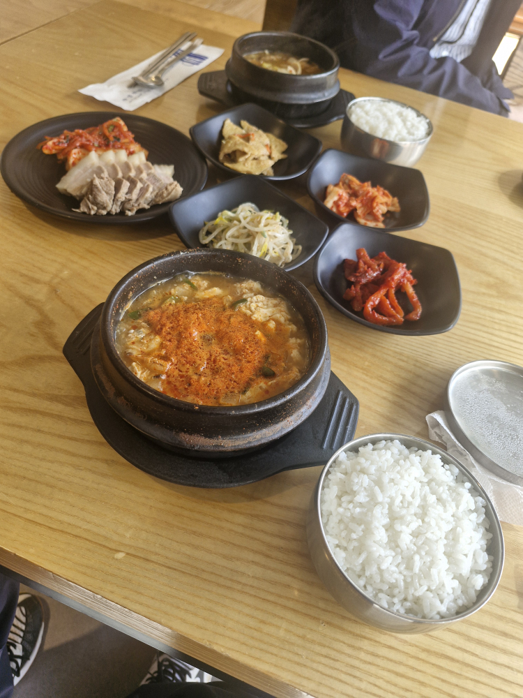 놀부보쌈 나주빛가람점 사진 2