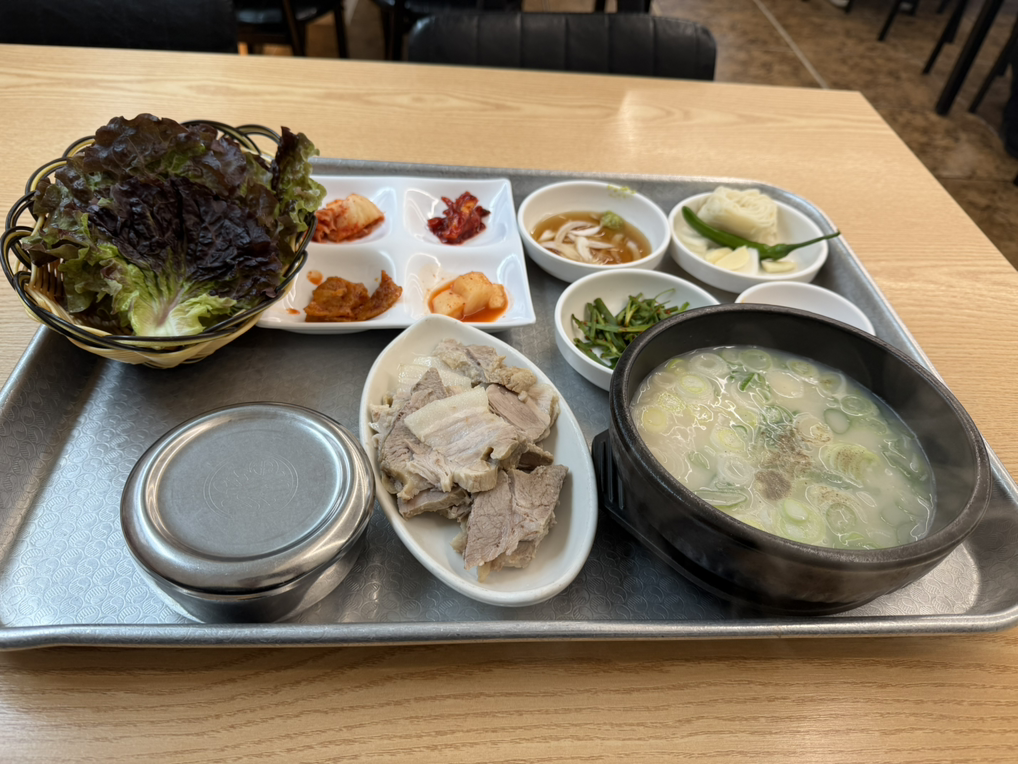 솔밭집국밥 대표 사진