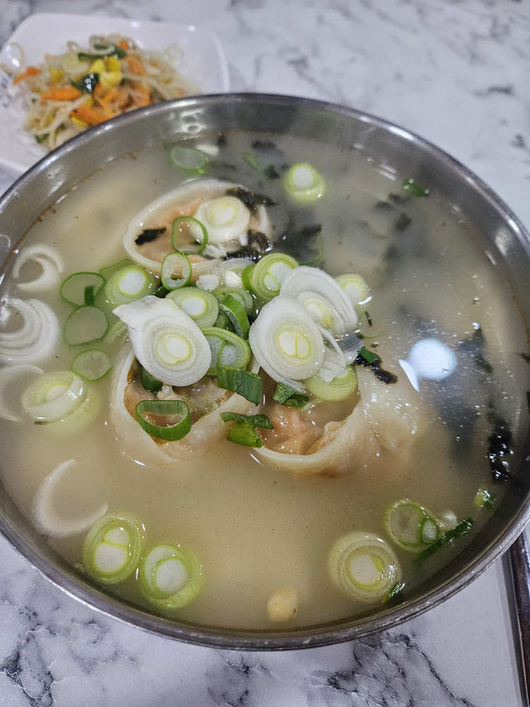 넝쿨식당 사진 3
