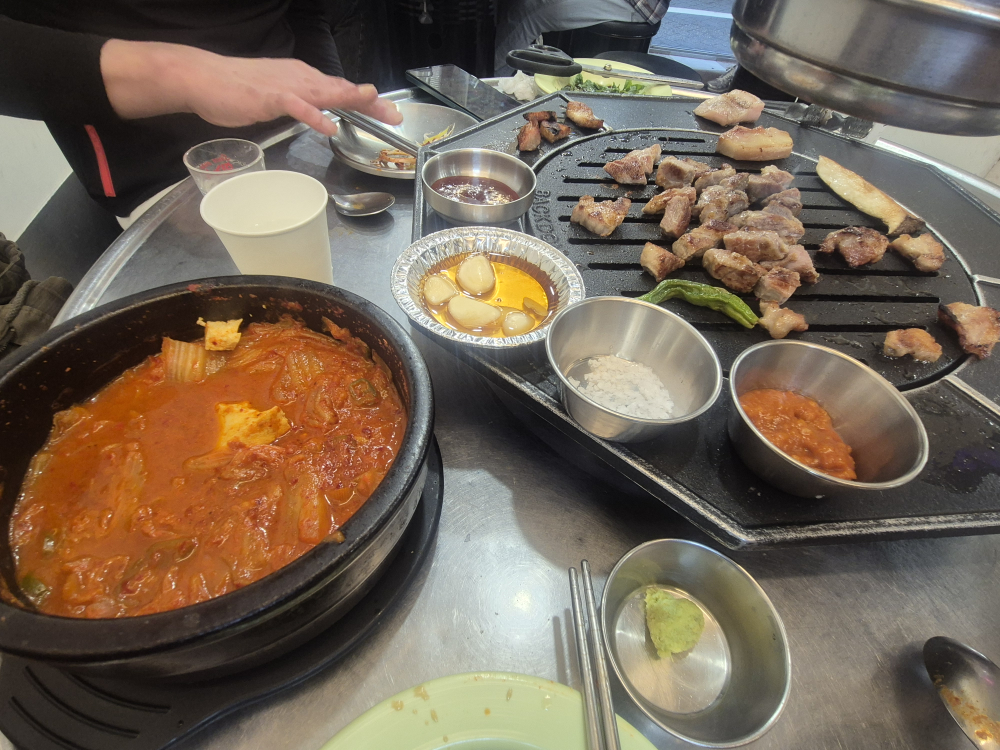빽돈 샤로수길점 대표 사진