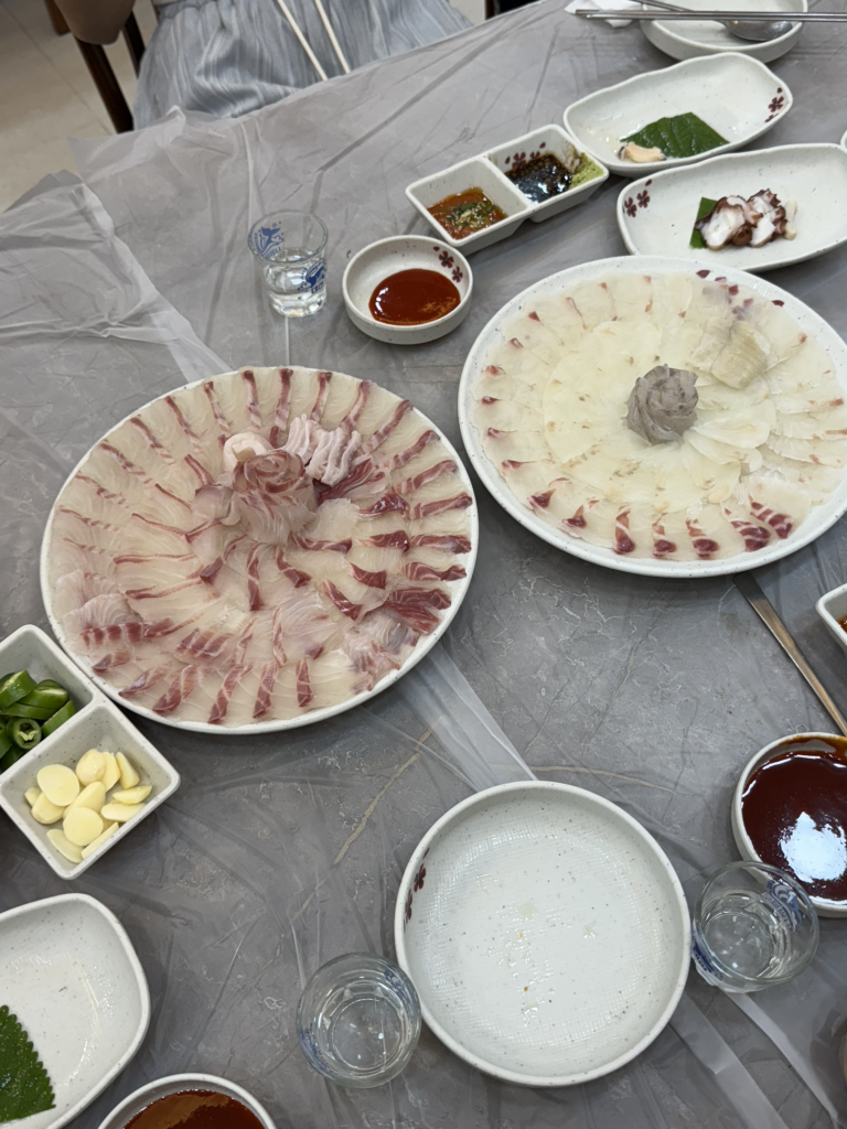 청파장횟집 사진 2