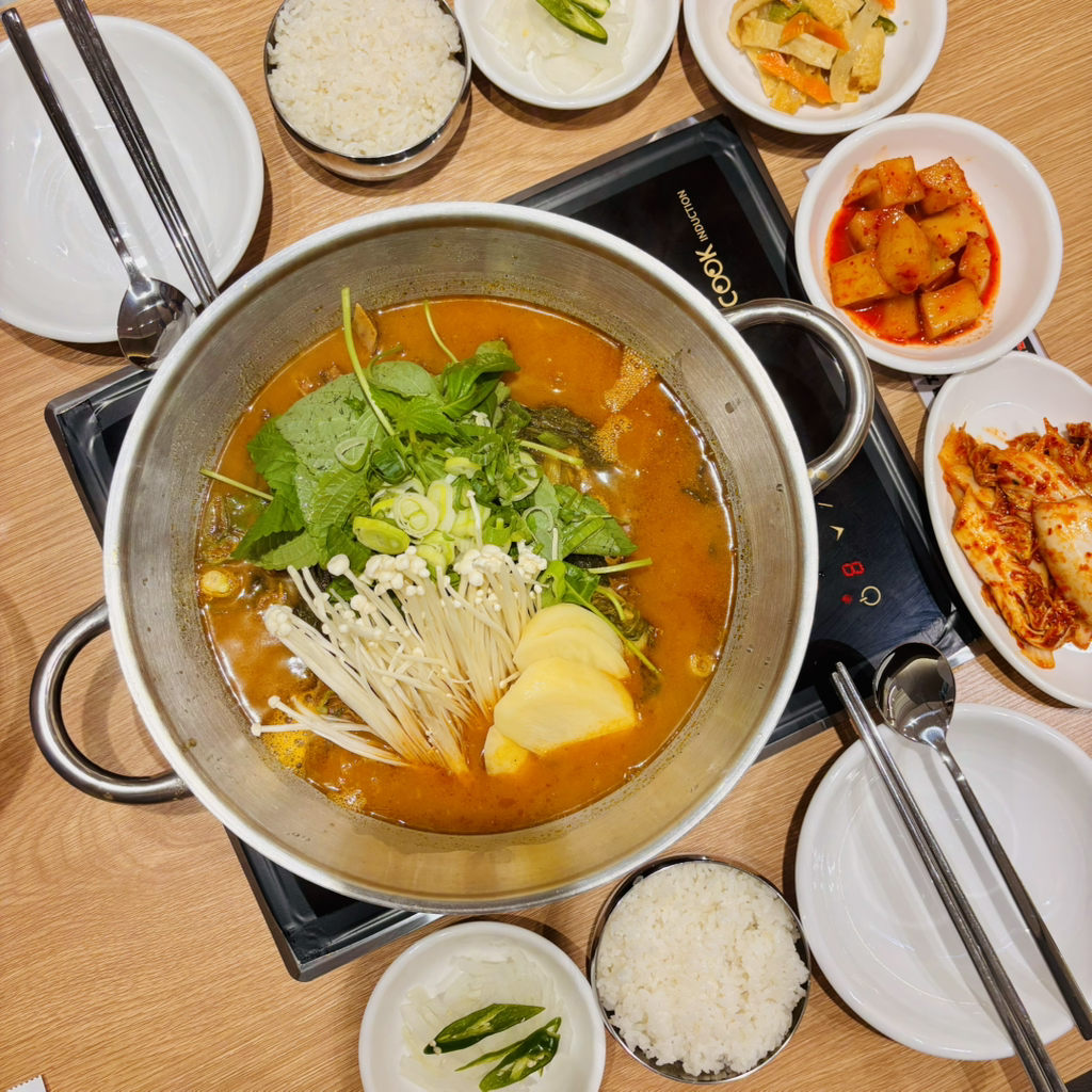 누리마을감자탕 자갈치역점 사진 8