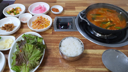 황금김치찌개 사진 2