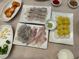삼삼횟집 사진 2