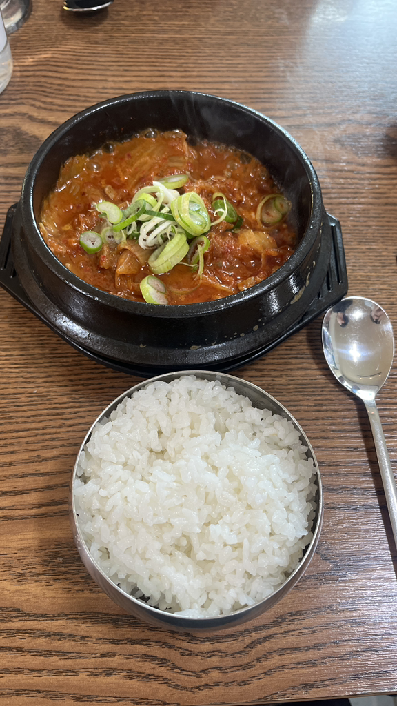 참조은돼지얼큰이해장국 대표 사진