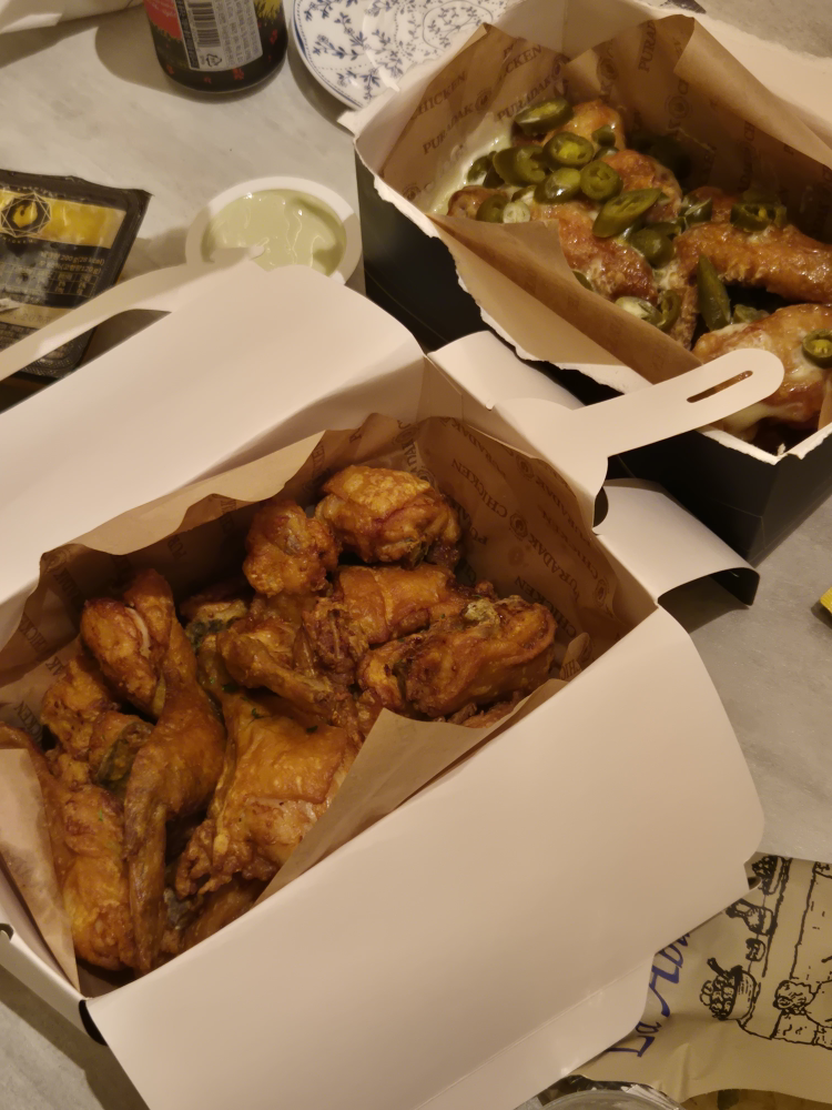 푸라닭치킨 부산오시리아점 대표 사진
