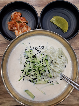 온천역칼국수 사진 3