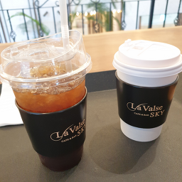 베이커리카페라벨 라발스호텔점 대표 사진