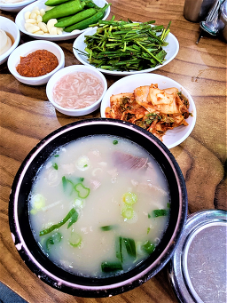 쌍둥이돼지국밥 사진 3