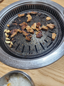 통돼지갈비 대표 사진